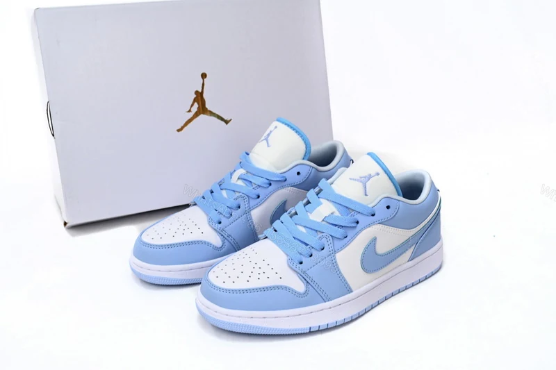 Air Jordan 1 Low White Blue DC0774-141 — view 2