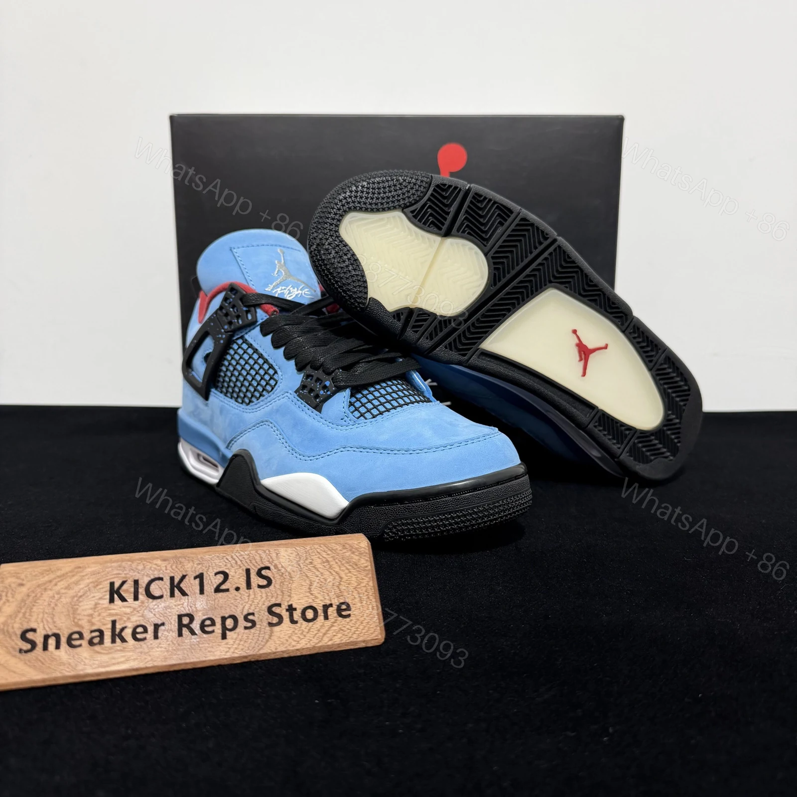 View 3 of Air Jordan 4 Retro Travis Scott Cactus Jack Reps