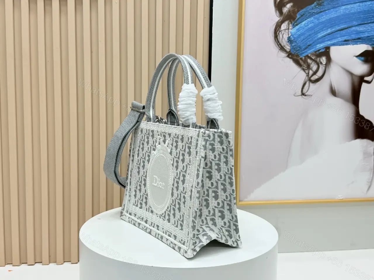 View 3 of Chic Structured Tote: Textured Luxury, Everyday Use