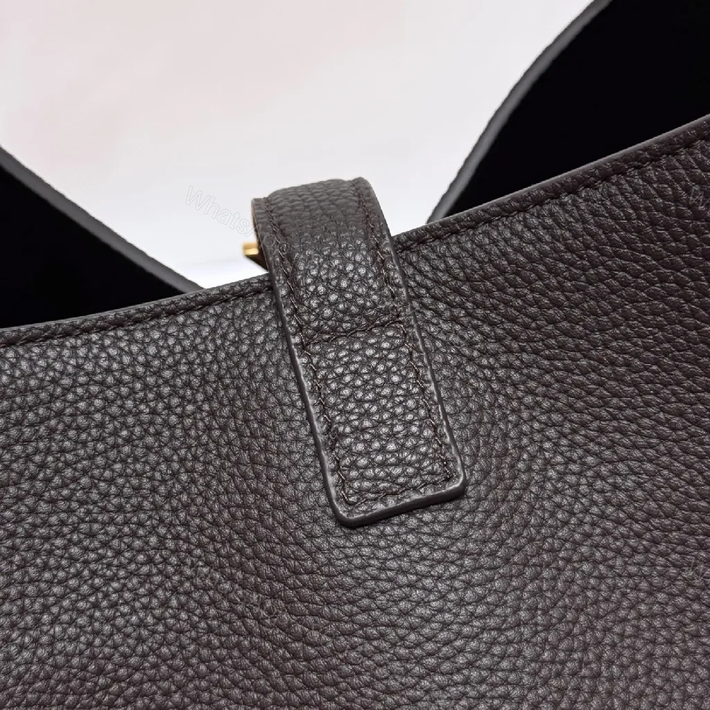 View 9 of Premium Leather Tote: Structured, Everyday Luxury, Gold Charm
