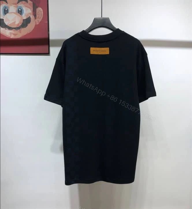 View 2 of LOUIS VUITTON T-SHIRT – LV22