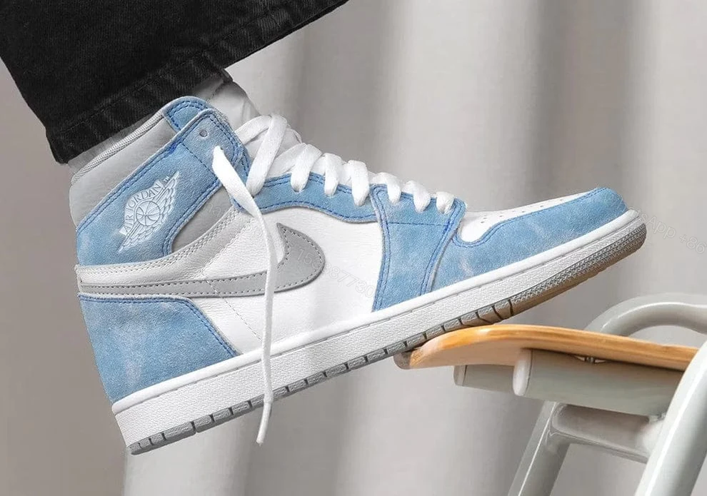 View 5 of FIRST COPY NIKE RETRO 1 HYPER ROYAL