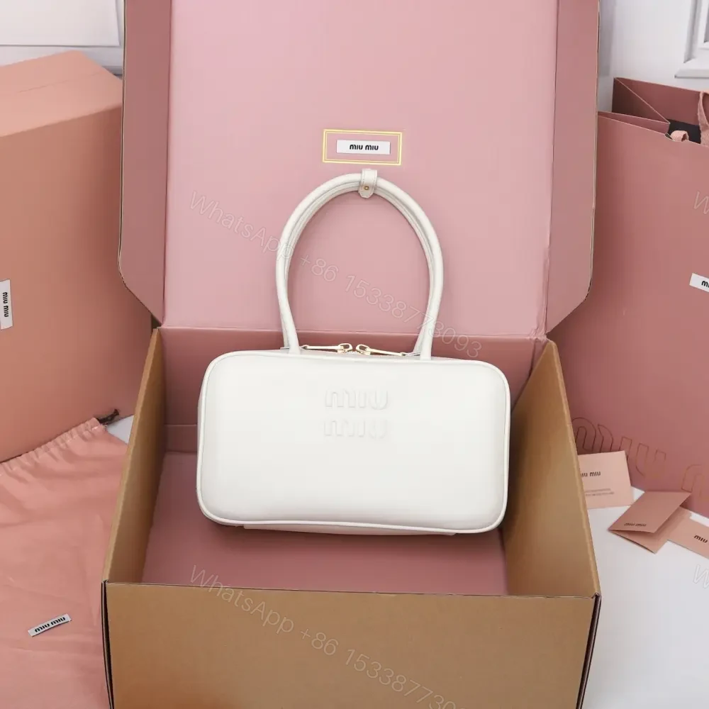 View 10 of 高仿miumiu*5BB172壓紋LOGO手提包小牛皮白色免檢版