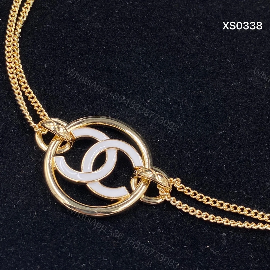 View 3 of EN – Lux Chanel Necklaces 043