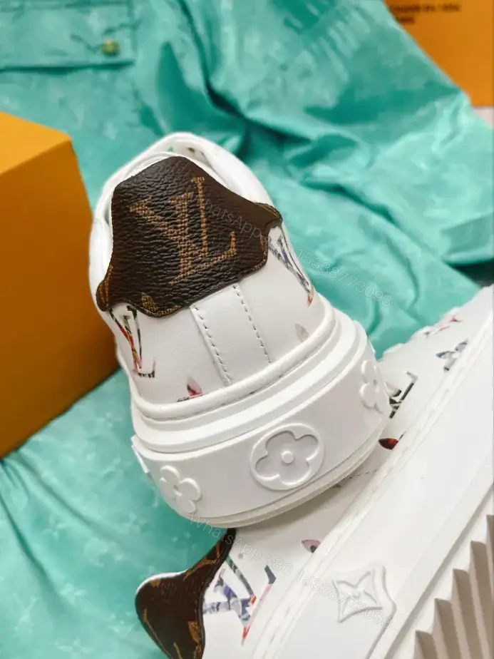 View 3 of LV TIME OUT SNEAKER – LSVM034