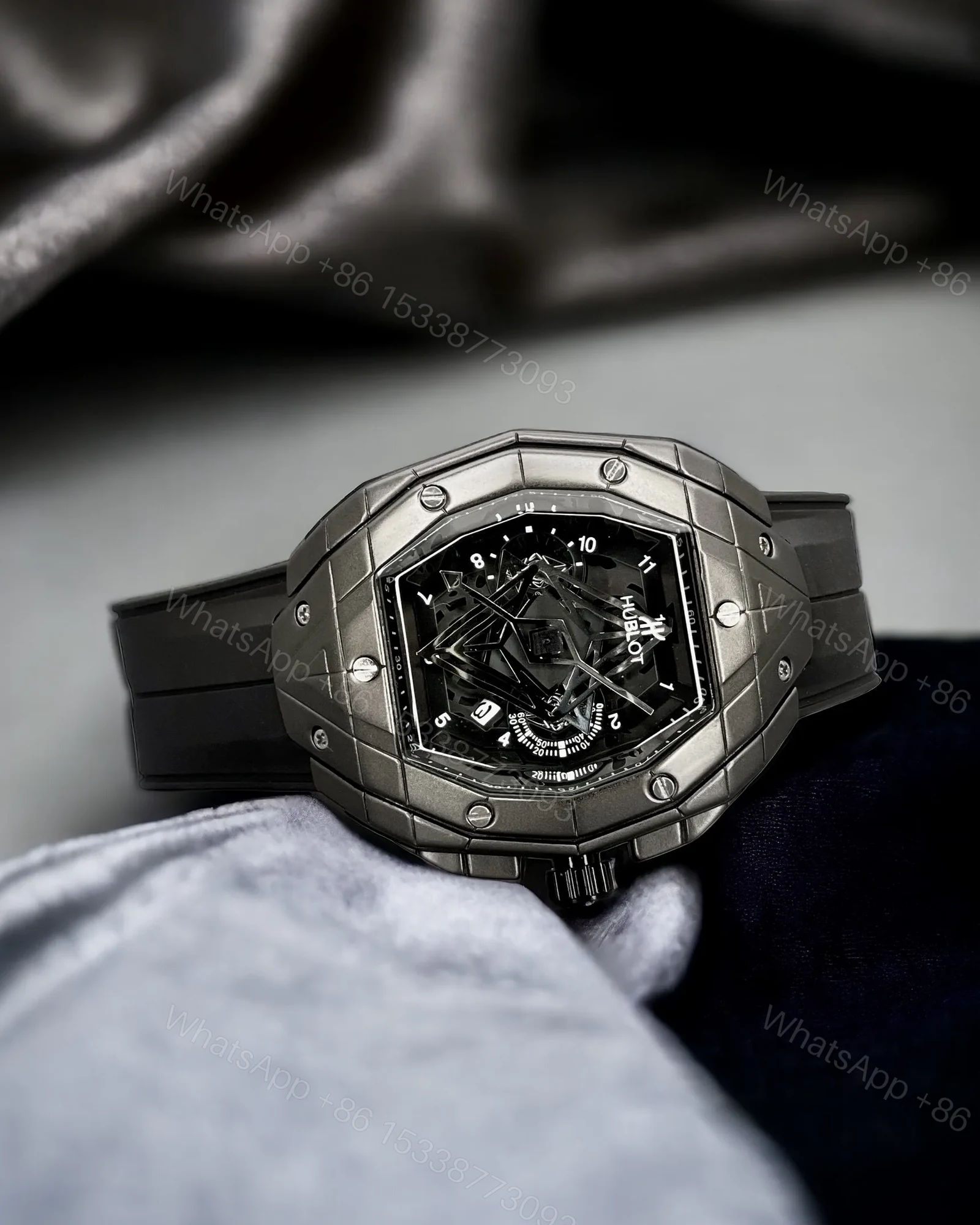 Hublot Big Bang ( Black ) — view 1