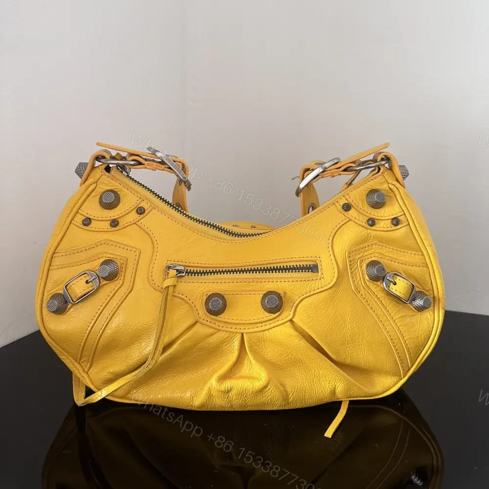 View 5 of 高仿Balenciaga*LeCagole系列餃子包黃色S