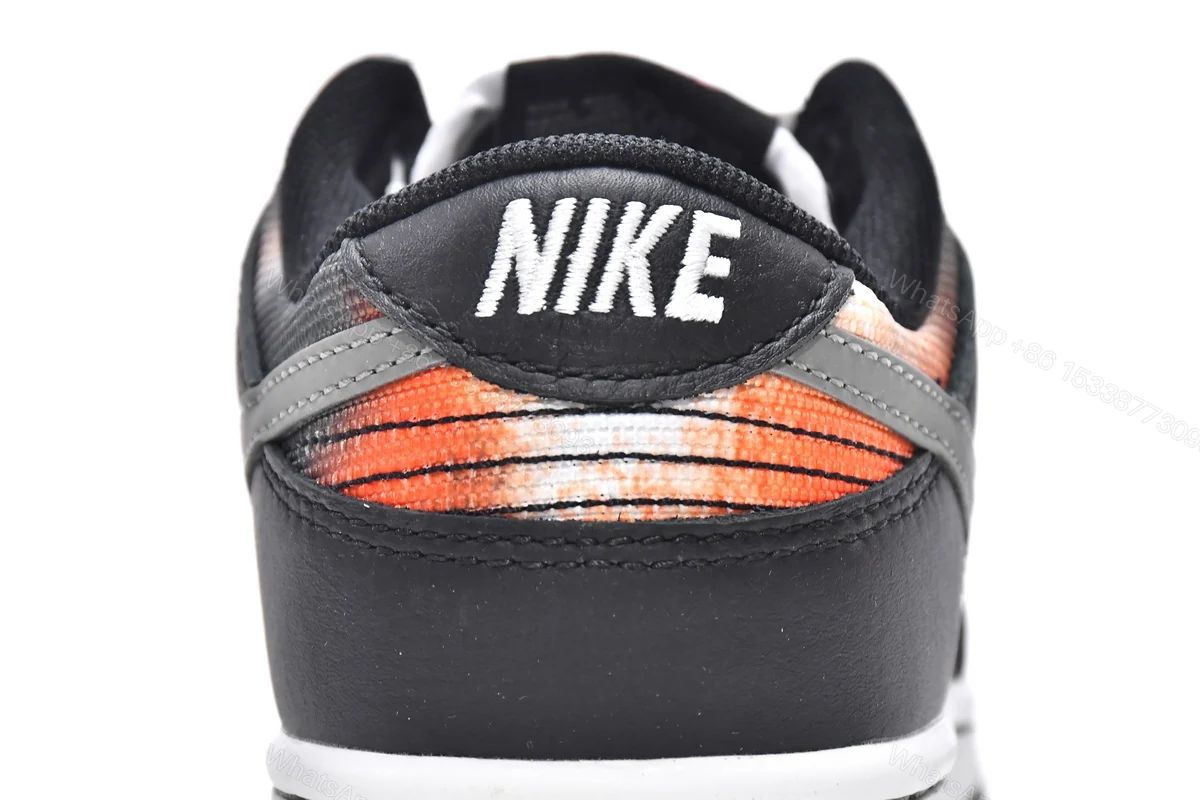 View 5 of (OG)Nike Dunk Low Graffiti Blacke DM0108-001