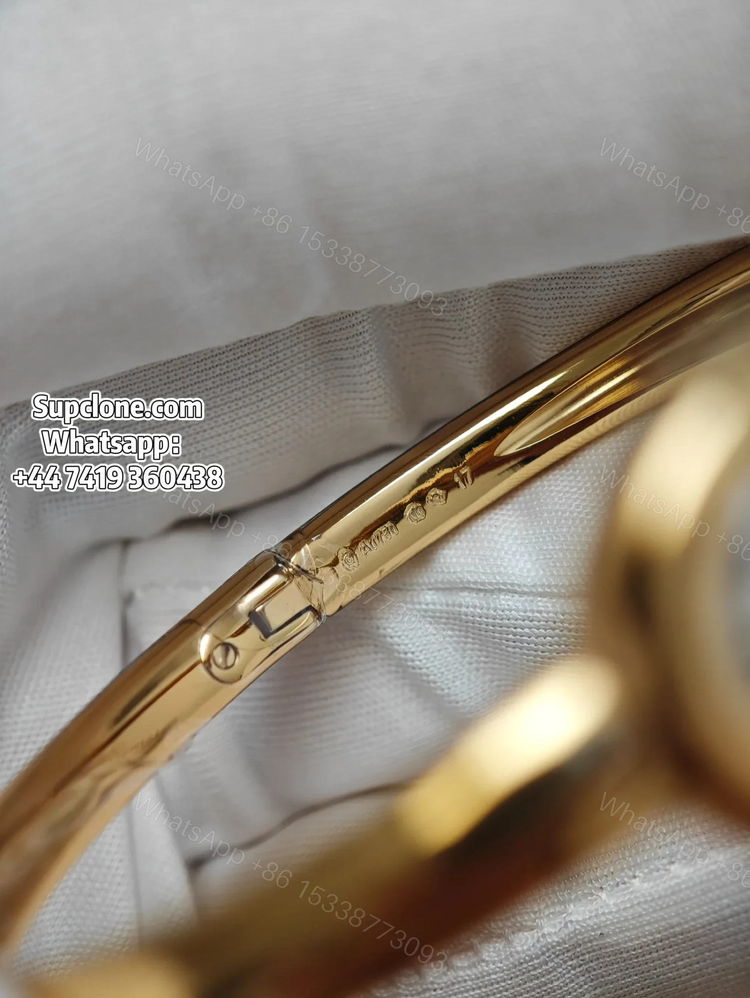 View 9 of Cartier Super Clone Watches 1:1 Baignoire WGBA0018 Gold Bangle Small