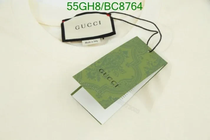 View 4 of Gucci Logo White Cotton T Shirt Replica- Model BC8764