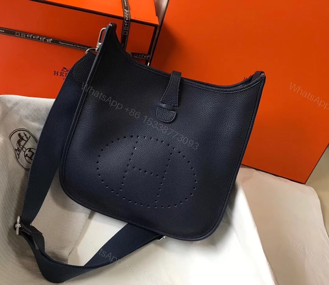 View 2 of HERMES CLEMENCE EVELYNE PM 30CM BLACK NOIR