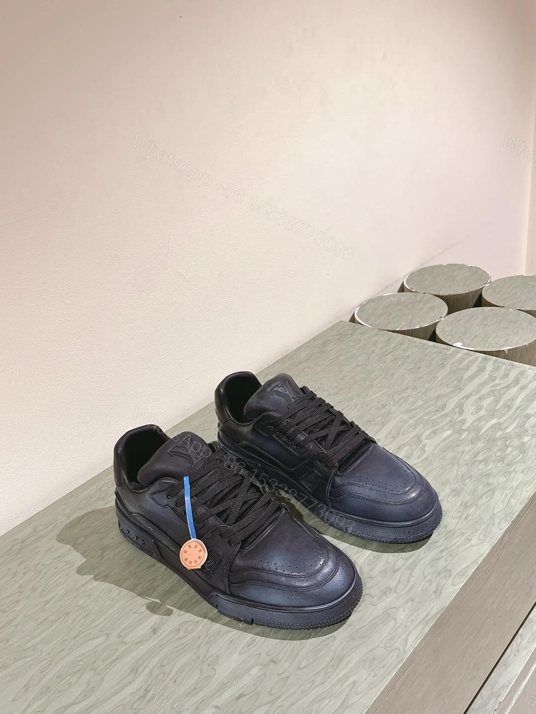 LV A貨黑色全皮運動鞋男士潮流百搭休閒鞋推薦莆田鞋款 — view 1