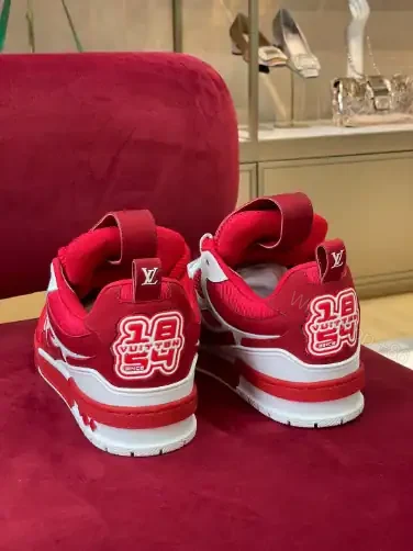 View 4 of LOUIS VUITTON SKATE SNEAKERS IN RED – LSVT390