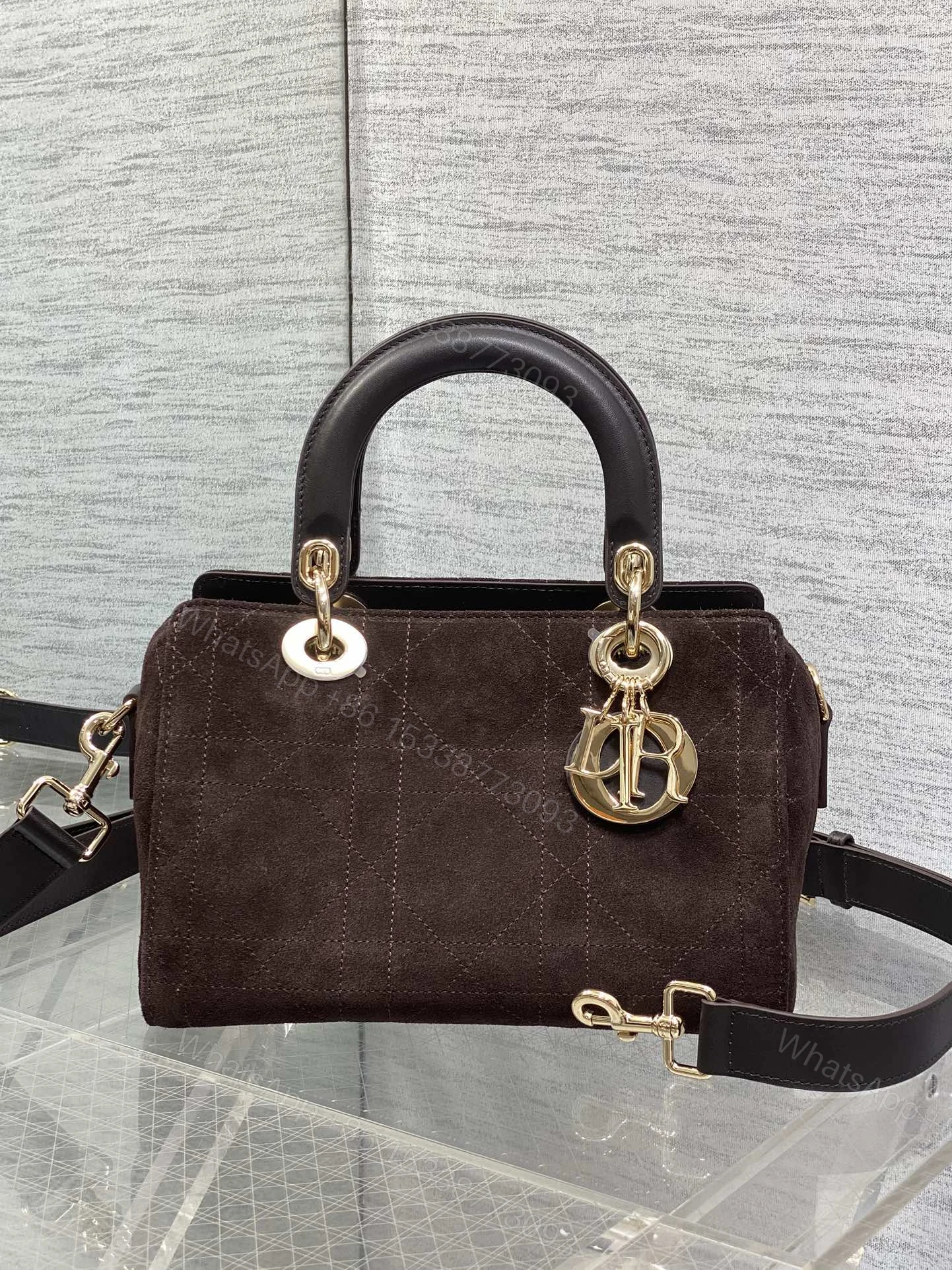 Dior 原單深棕小款手提包 麂皮質感百搭小巧版型 — view 1