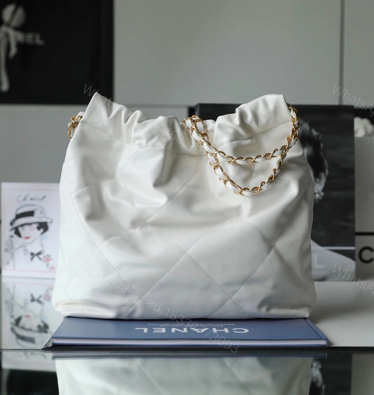 View 8 of Chanel 11 Handbag 22 Shopping Woman’s White Smooth Leather 35cm