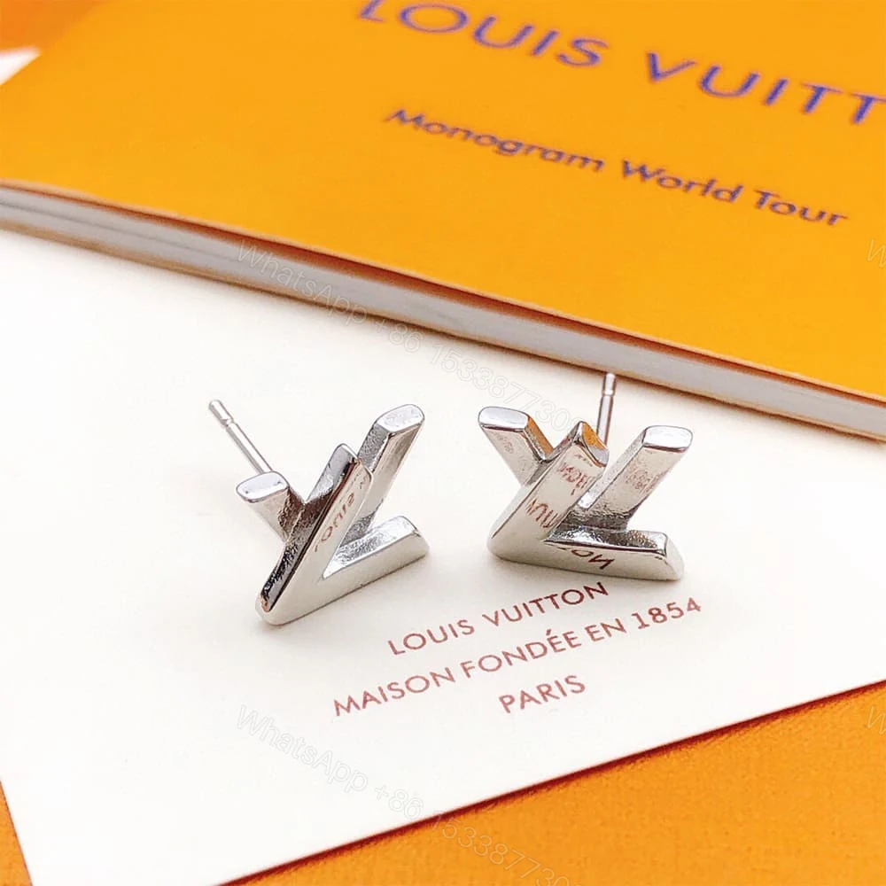 View 5 of LV GO-14 EARRINGS