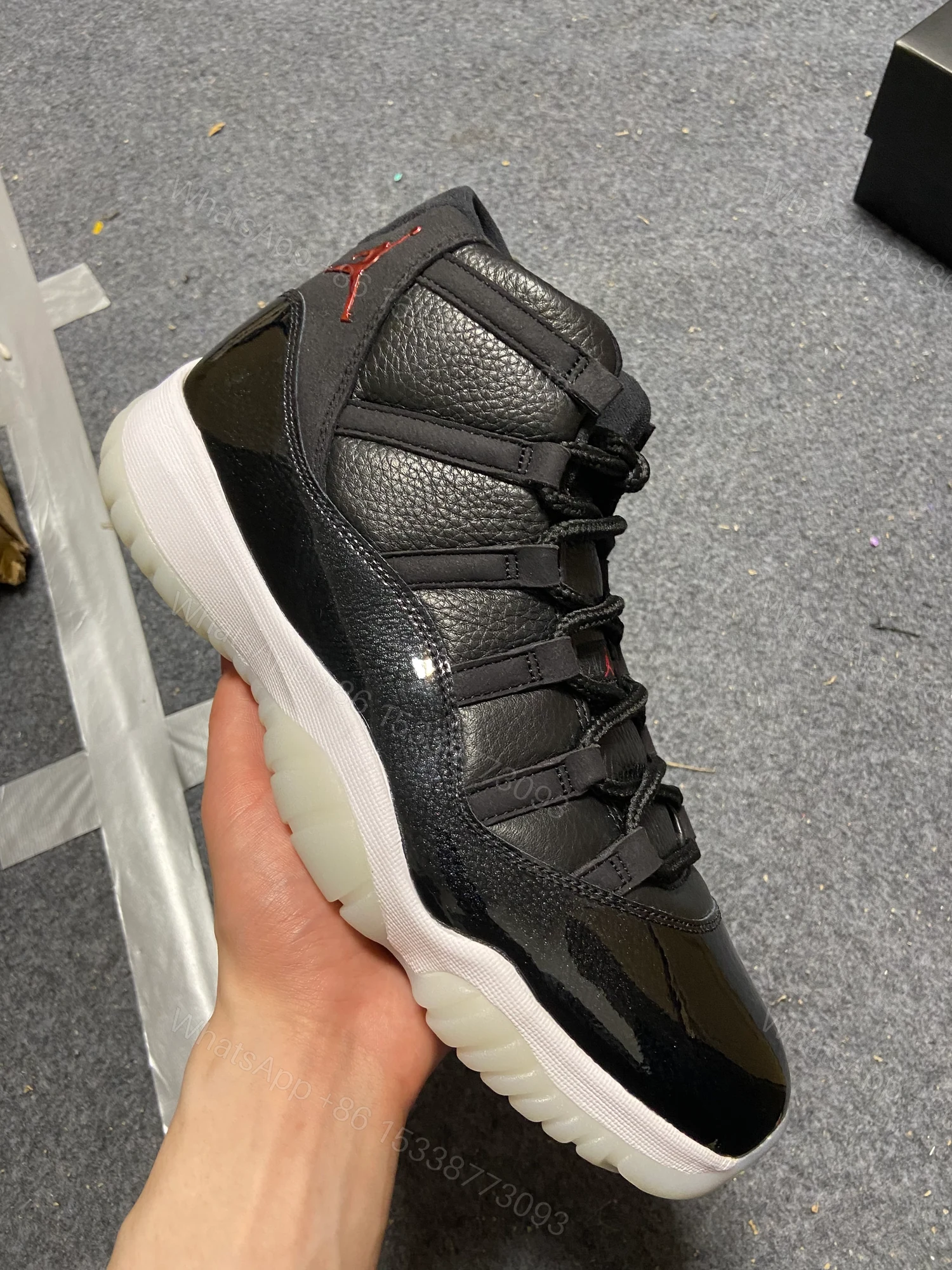 View 3 of Jordan 11 Retro 72-10