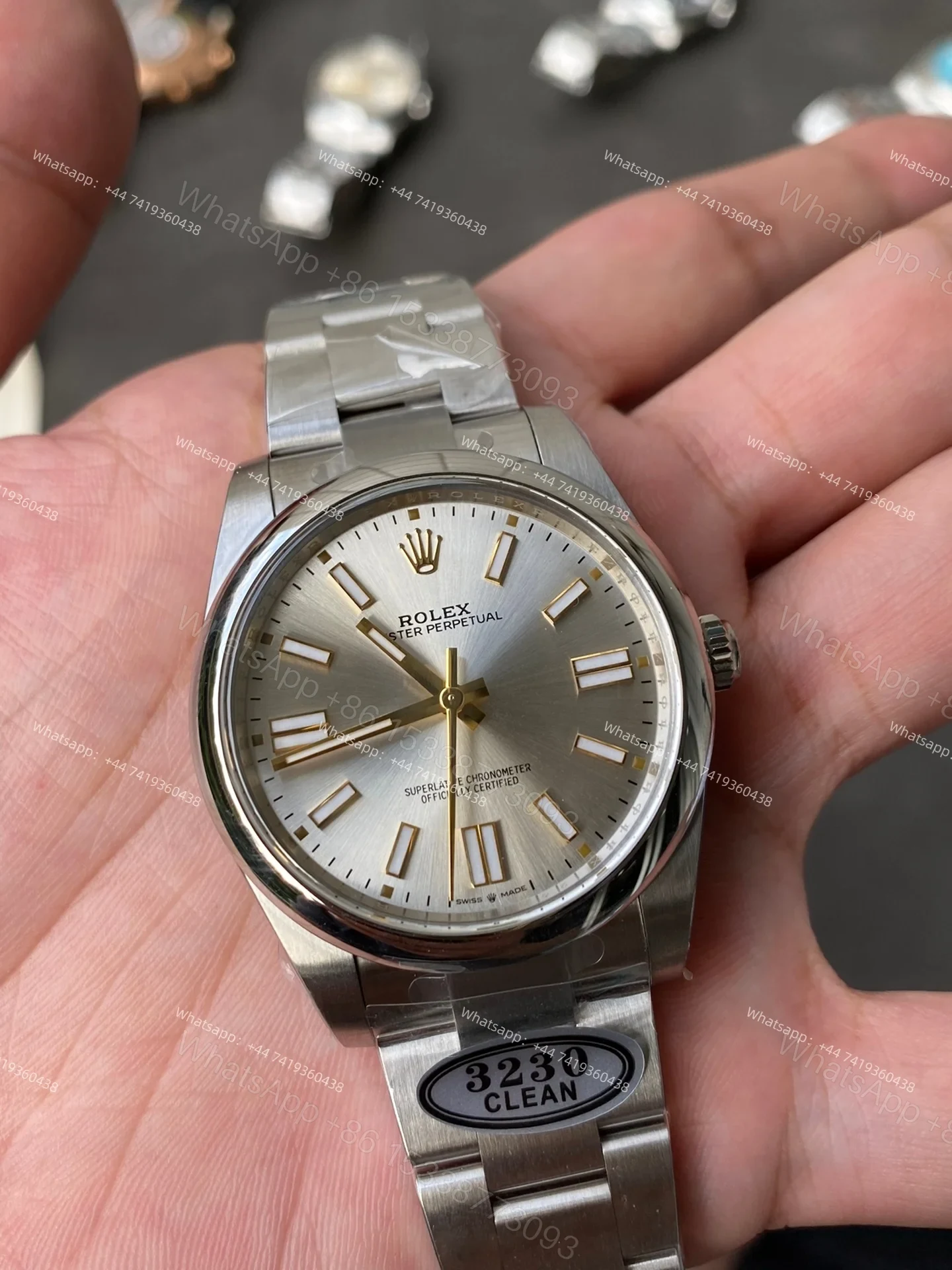 View 4 of Rolex Super Clone Oyster Perpetual M124300-0001 Silver Dial 41MM 3230 Movement