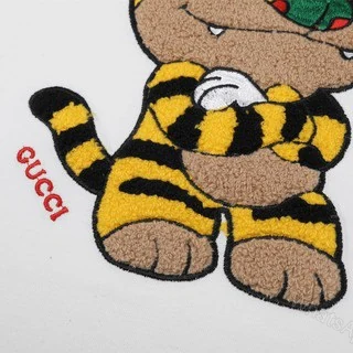 View 4 of GUCCI Tiger T-Shirt – GC0091