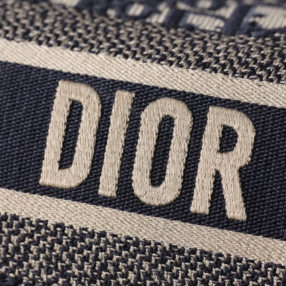 View 8 of 高仿Dior*Camp系列單肩包M免檢版