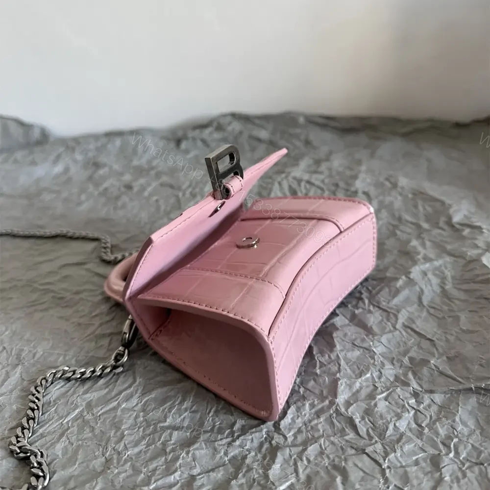 View 8 of 高仿Balenciaga*Nano系列迷你沙漏包粉色