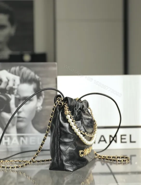 View 2 of Velvet Chain-Detail Shoulder Bag: Luxe Compact Elegance