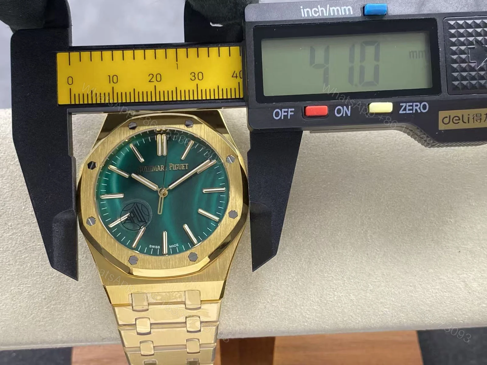 View 3 of Super Swiss Clone Audemars Piguet Royal Oak Selfwinding 41mm Green Malachite Dial