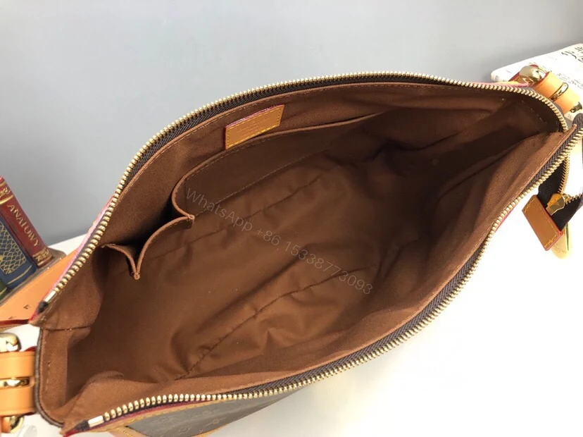 View 4 of LV Monogram Tulum GM