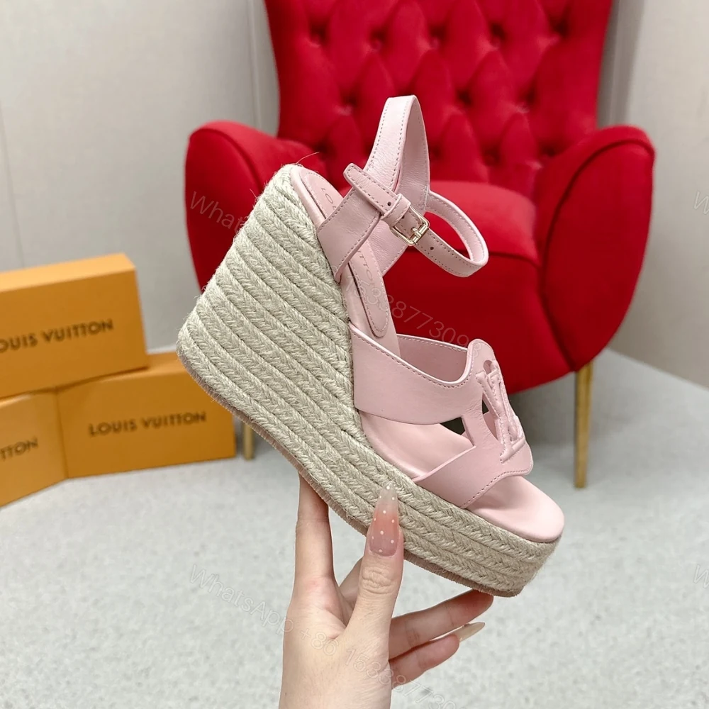 View 4 of LV ISOLA WEDGE SANDAL ROSE 1AGYI1