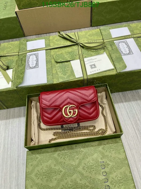 View 30 of Gucci Super Mini Bag in Beige Matelassé Chevron Leather 476433