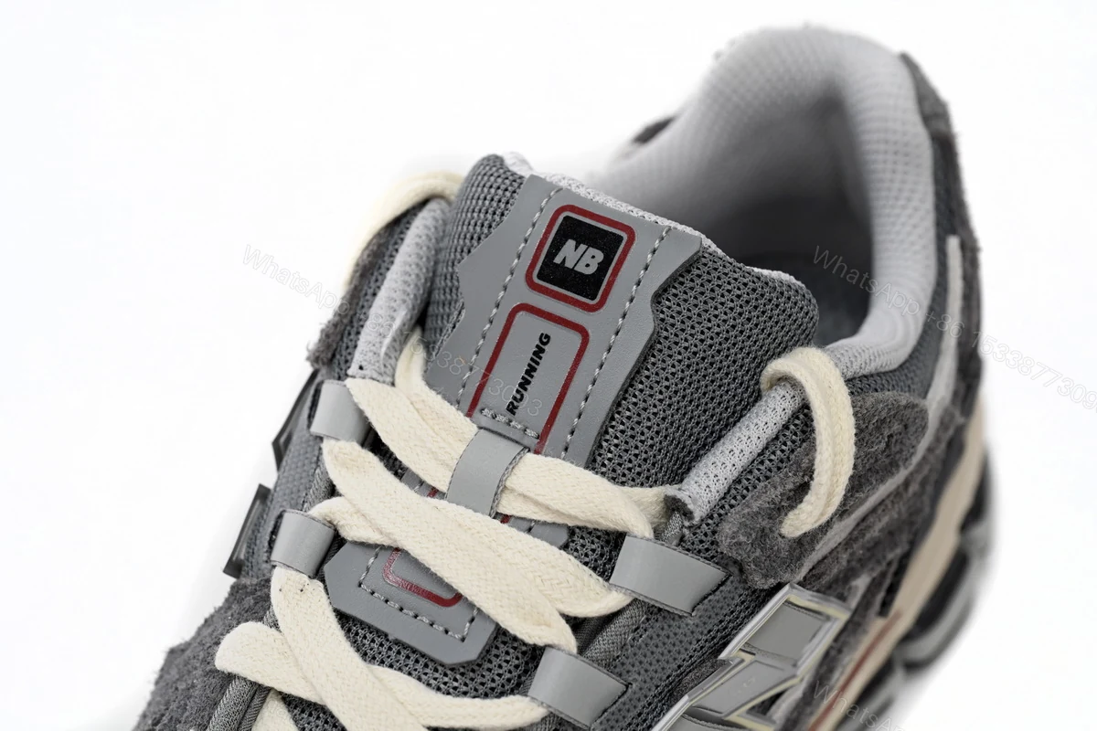 View 4 of NEW BALANCE Retro Grey M1906DA