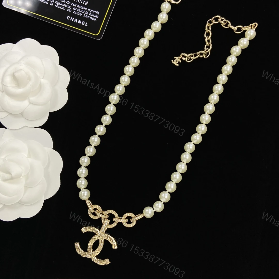 View 2 of EN – Lux Chanel Necklaces 025