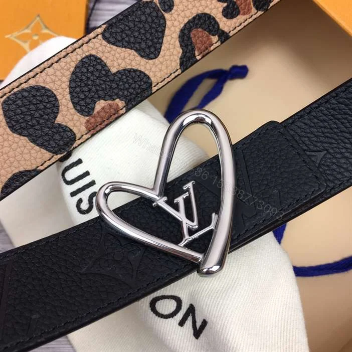 View 9 of LOUIS VUITTON HEART BELT – B174