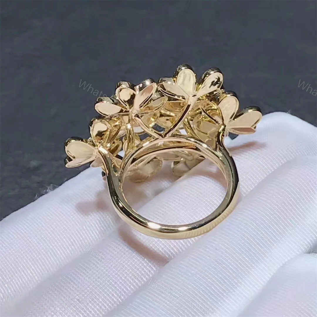 View 5 of VCA Frivole ring, 8 flowers