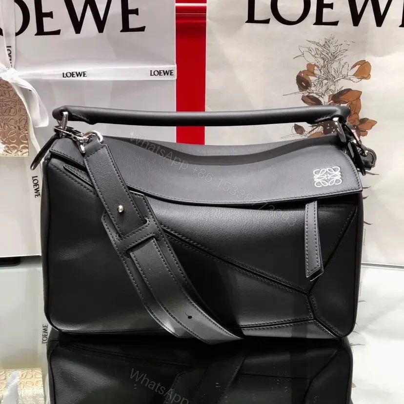 高仿Loewe*Puzzle系列1100單肩包黑色中號免檢版 — view 1