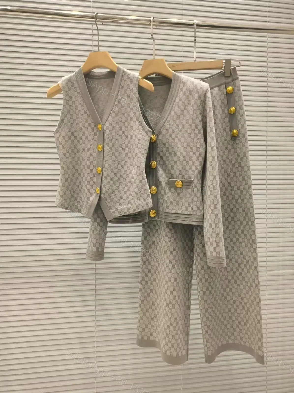 BALMAIN — view 1