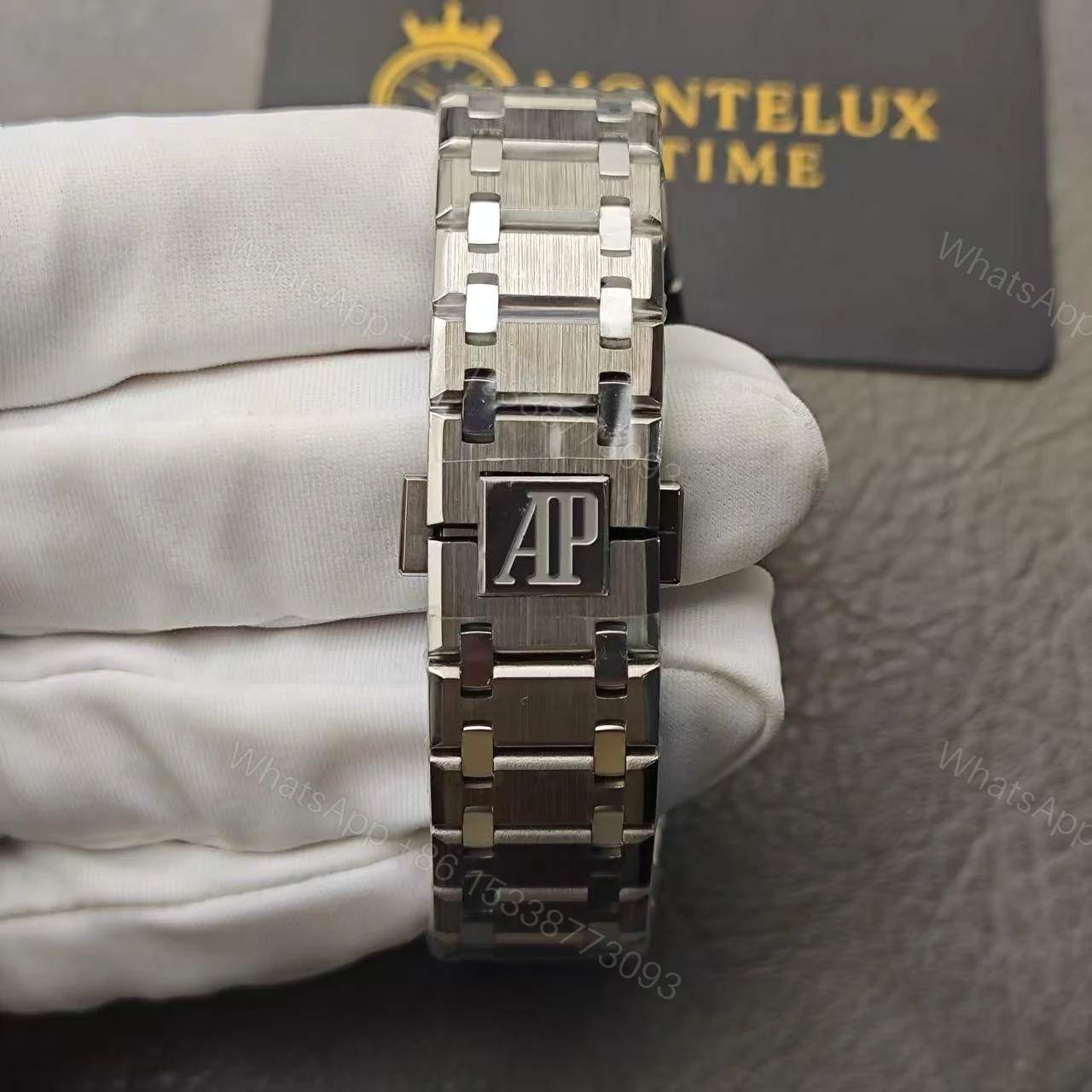 View 7 of Replica Audemars Piguet Royal Oak Jumbo Extra-Thin Blue 15202IP.OO.1240IP.01