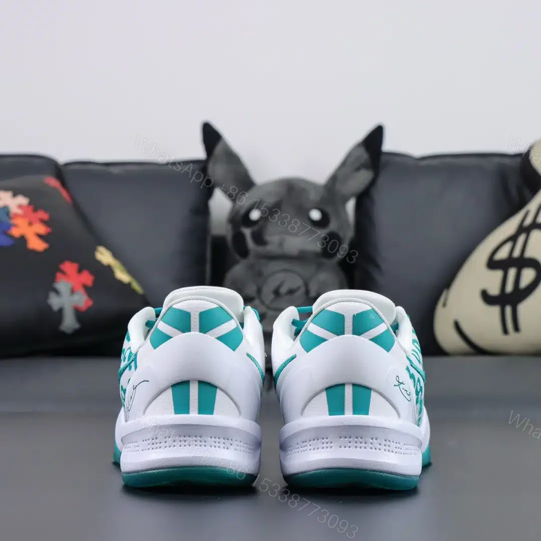 View 6 of Kobe 8 Protro “Radiant Emerald” Reps