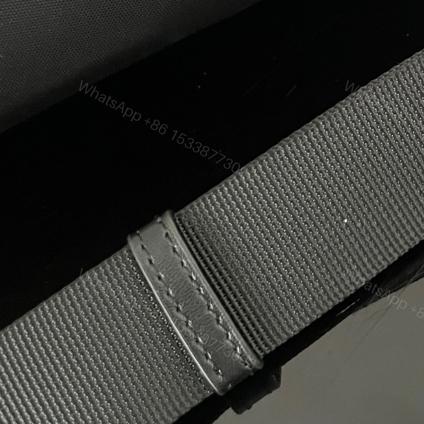 View 13 of 高仿BalenciagaWheelBeltpack系列尼龍胸包黑色