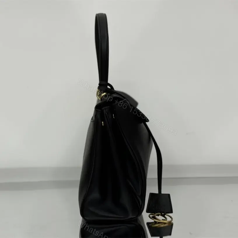 View 4 of 高仿Balenciaga*Rodeo系列V41000小牛皮手袋黑金中號免檢版