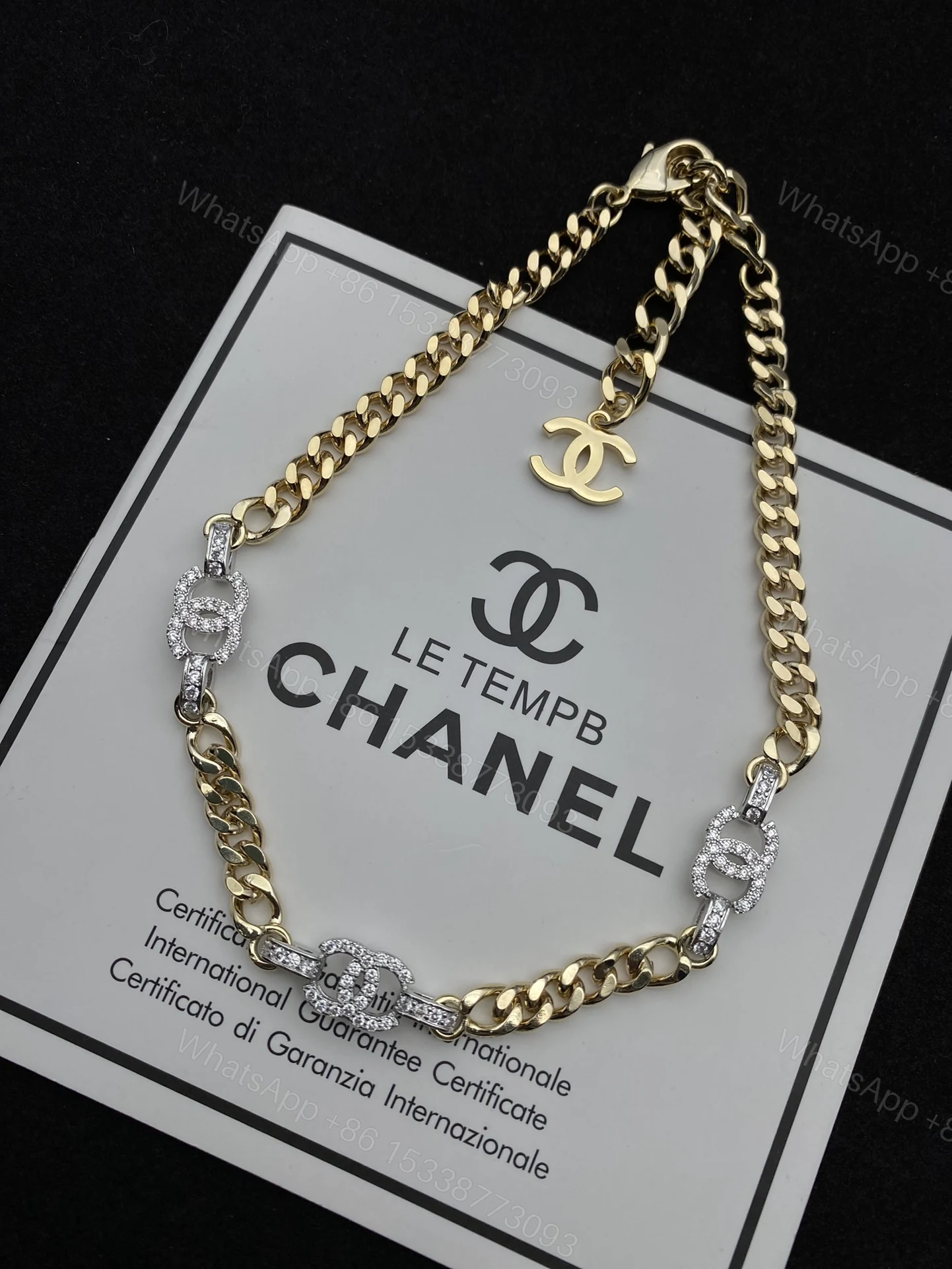 View 4 of EN – Lux Chanel Necklaces 045