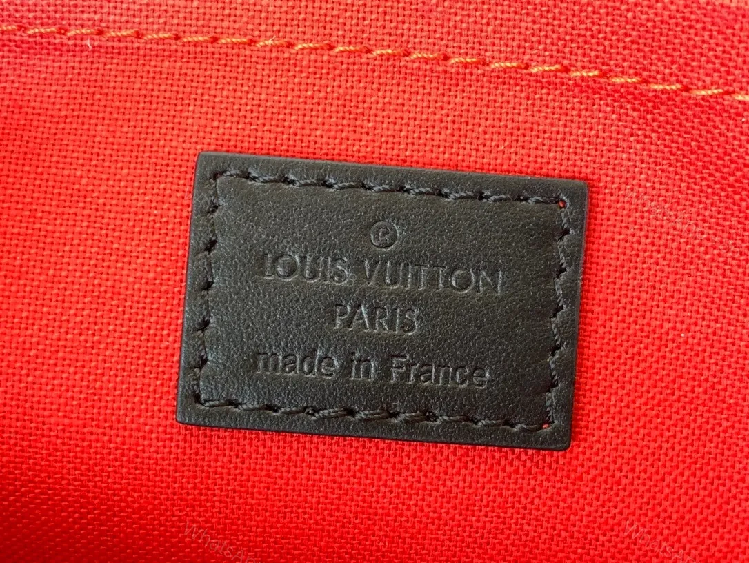 View 5 of Louis Vuitton LV On The Go Mini Handbags Mono Pattern 25x13x10cm