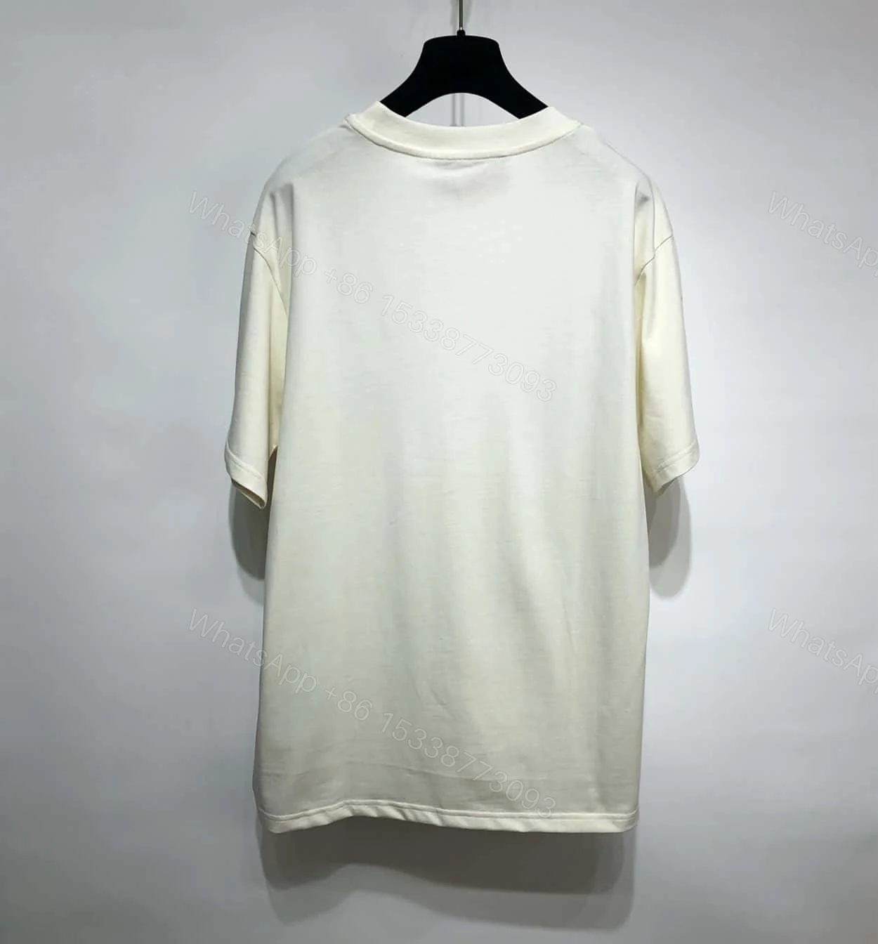 View 4 of Gucci T-shirt – GC60