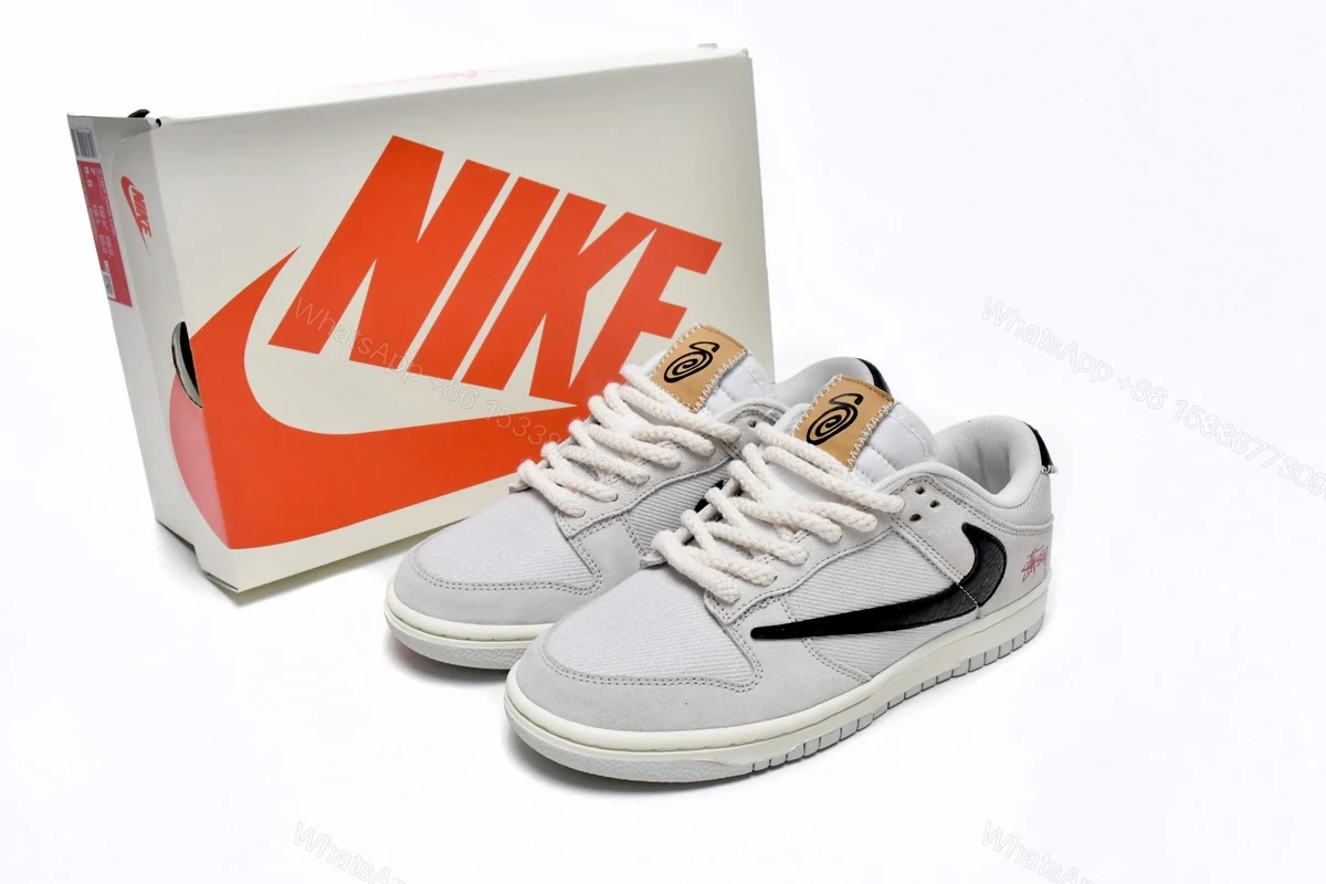 Stussy x Nike SB Dunk Low DD9776-068 — view 2