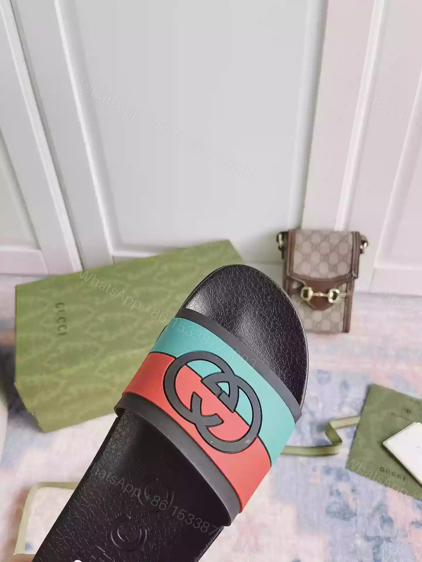 View 3 of GUCCI SLIPPERS – SDG035