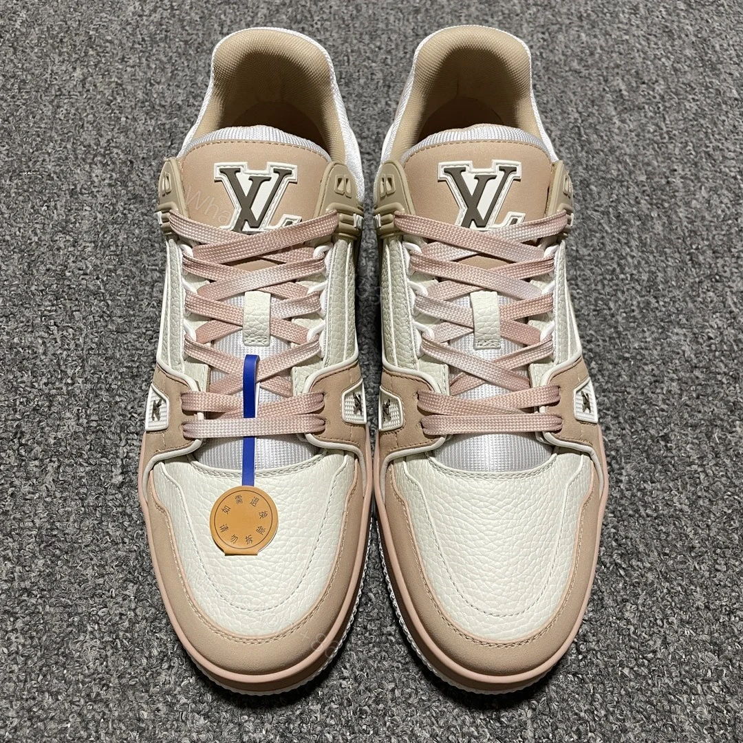 View 10 of 高仿LV*Trainer系列1ACX57休閒鞋粉白拼色純原版本