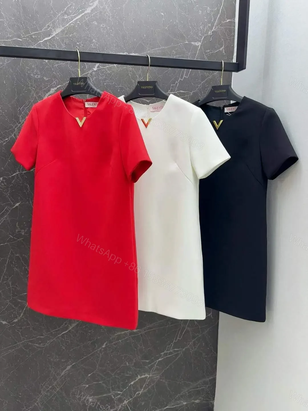 VALENTINO — view 1