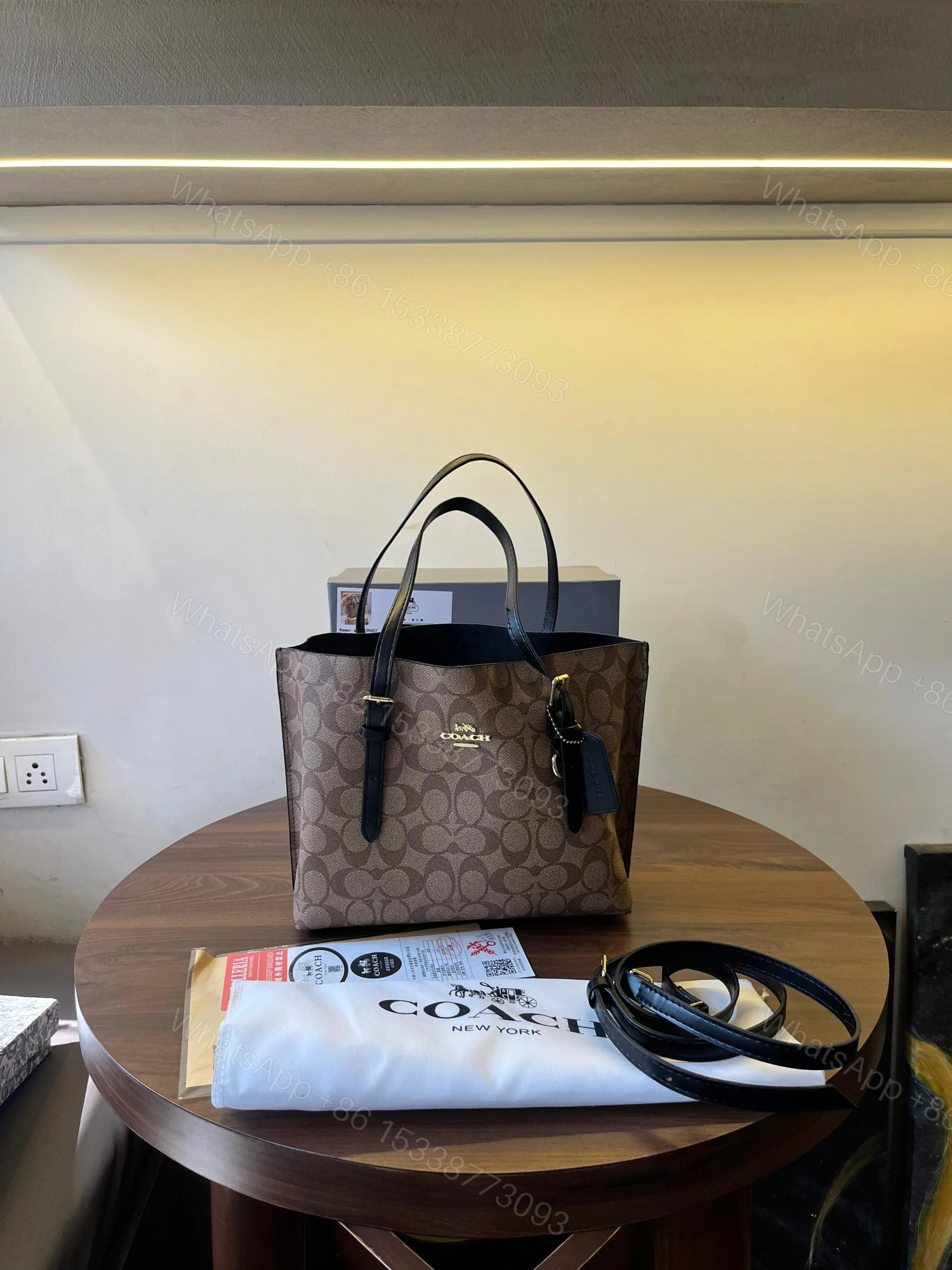 FIRST COPY COACH MOLLIE TOTE BAG — view 1