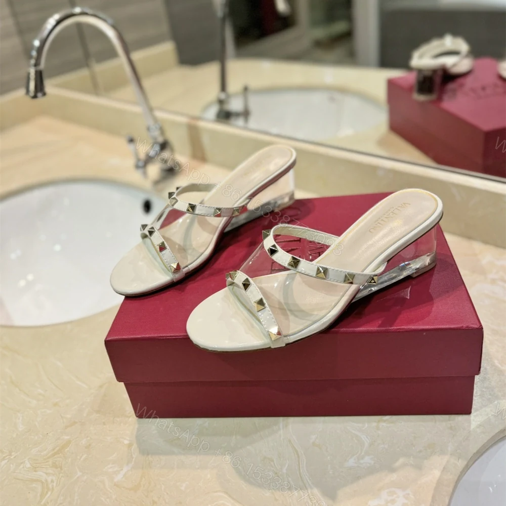 高仿Valentino*2W0S0GC鉚釘水晶踭涼鞋白色膠片4.5CM免檢版 — view 1