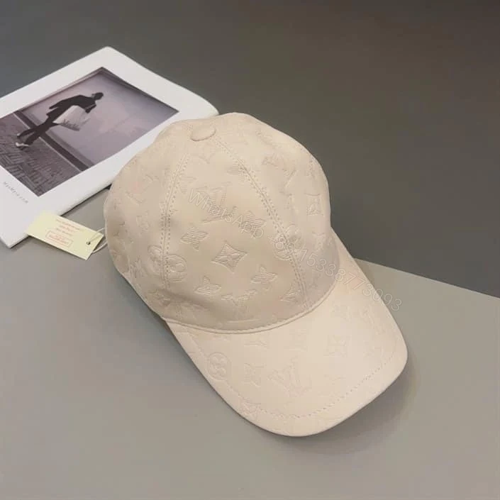 View 2 of Louis Vuitton Cap – LHC04